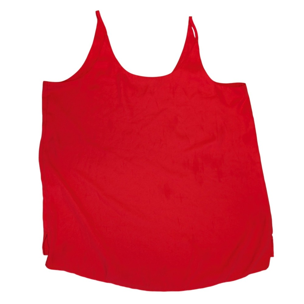 Reitmans Medium Scoop Neck Tank Top